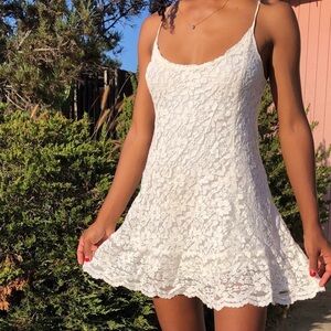 Abercrombie & Fitch Cream Lace Detail